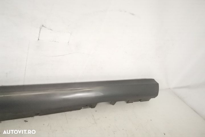 Ornament Prag Stanga Original In Stare Buna AMG Mercedes-Benz  E-Class - 3