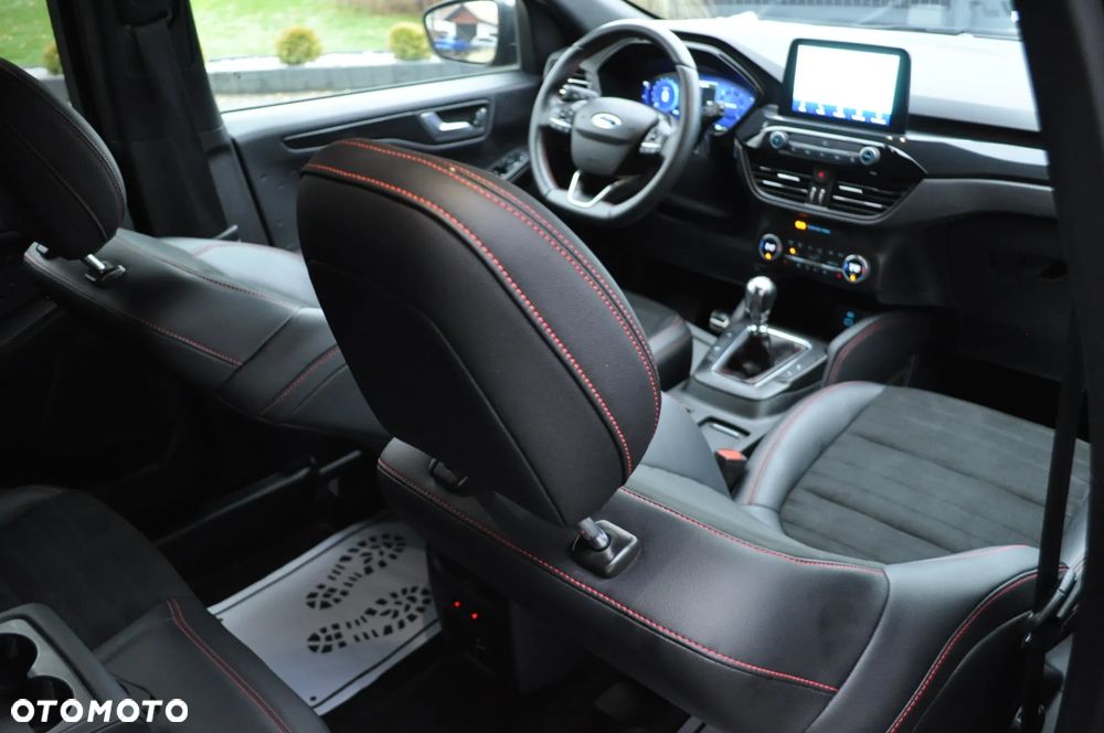 Ford Kuga 2.0 EcoBlue Hybrid TITANIUM - 25