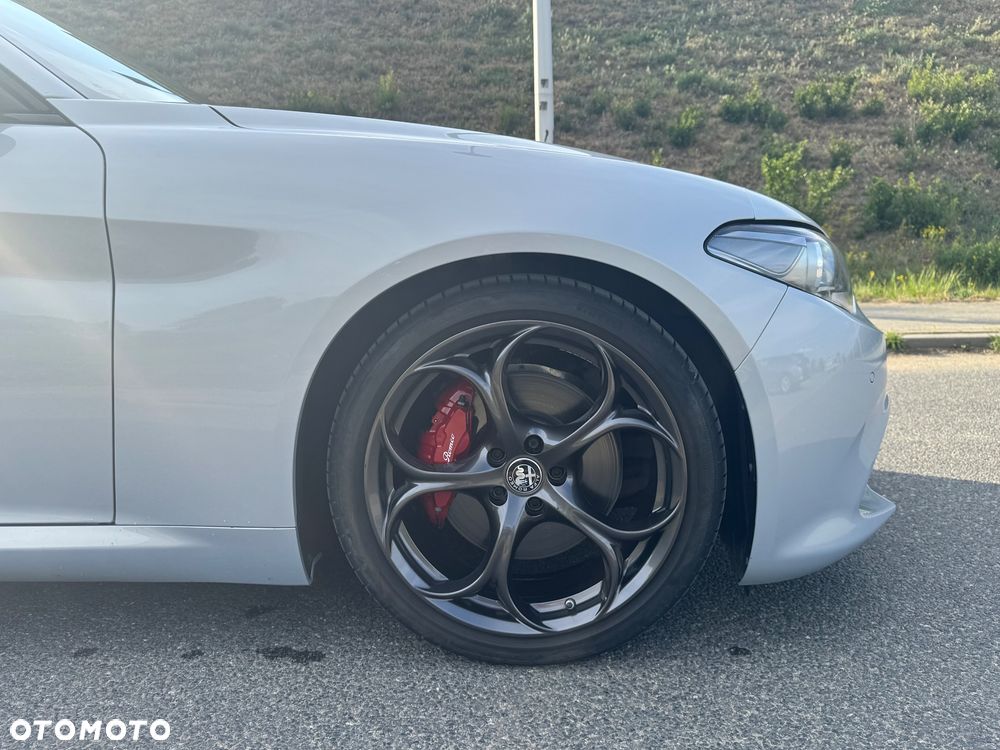 Alfa Romeo Giulia 2.0 Turbo Veloce - 9
