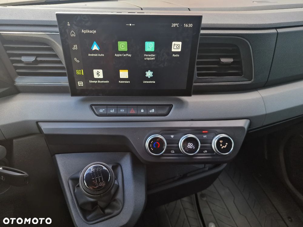 Nissan Interstar - 9