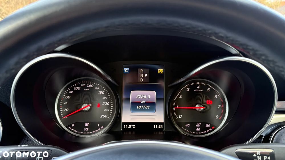 Mercedes-Benz GLC 250 4Matic 9G-TRONIC AMG Line - 20