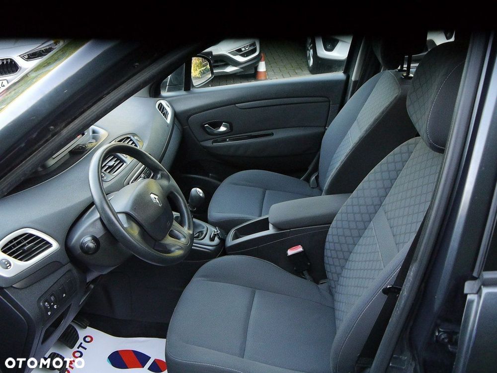 Renault Grand Scenic 1.5 dCi Dynamique - 24