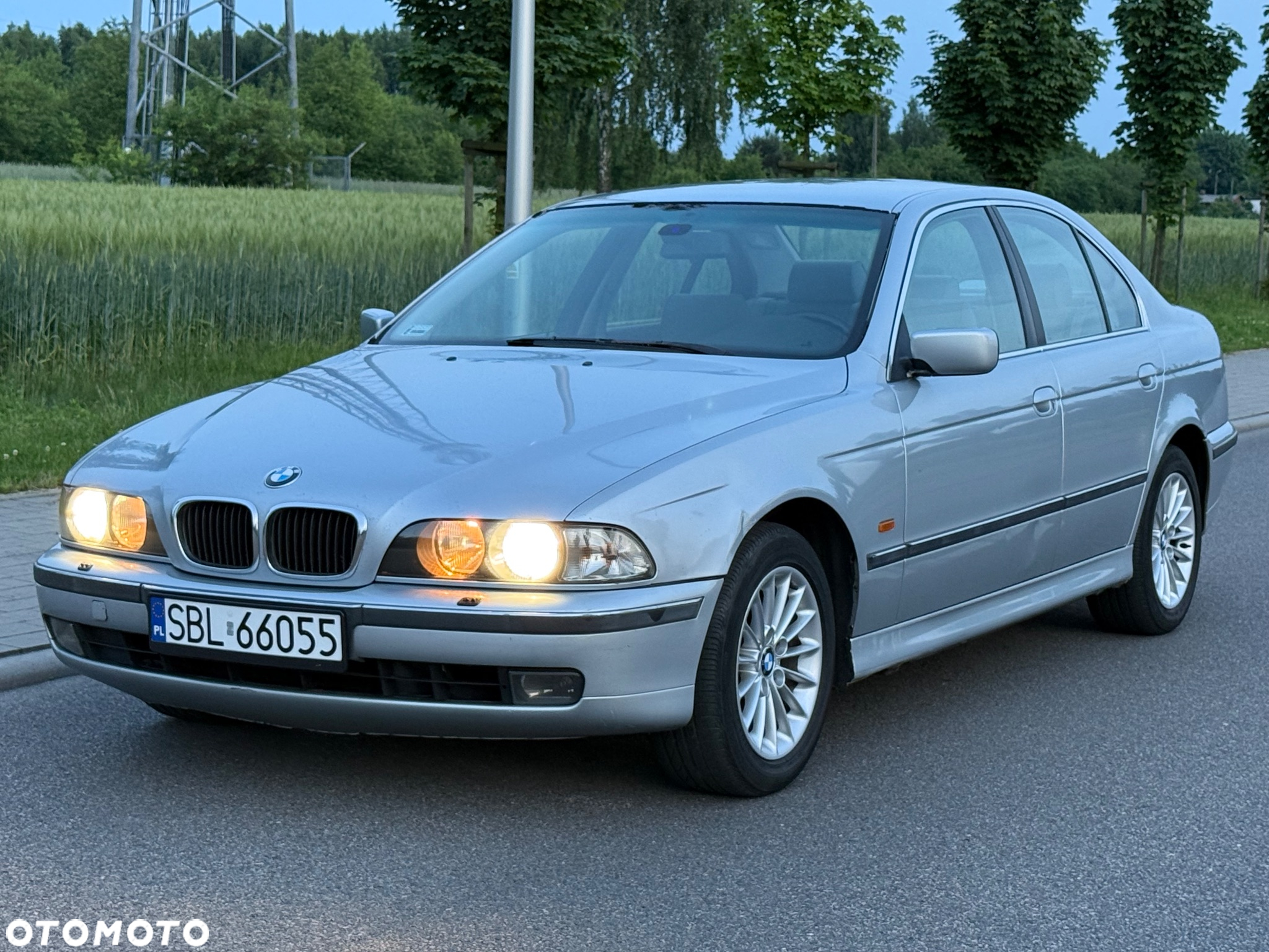 BMW Seria 5 - 13