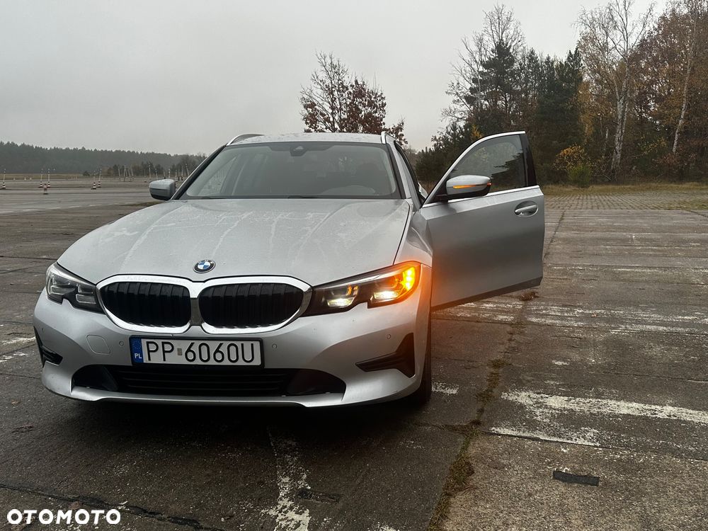 BMW Seria 3 320d Advantage - 26