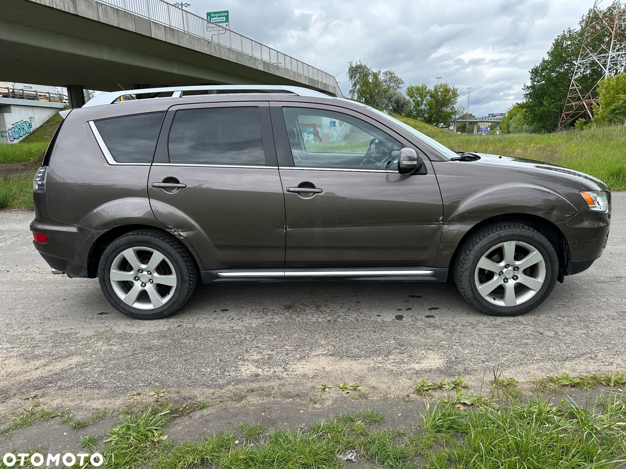 Mitsubishi Outlander 2.0 DID Intense + - 4