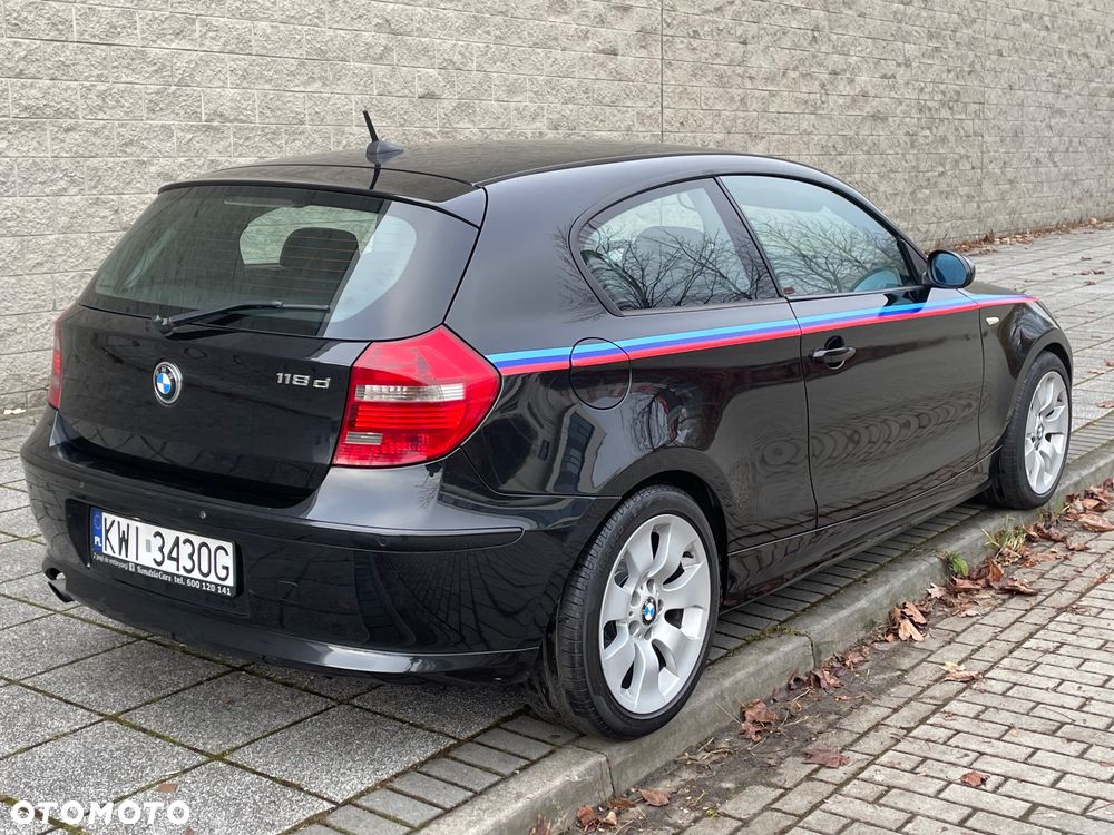 BMW Seria 1 118d - 4