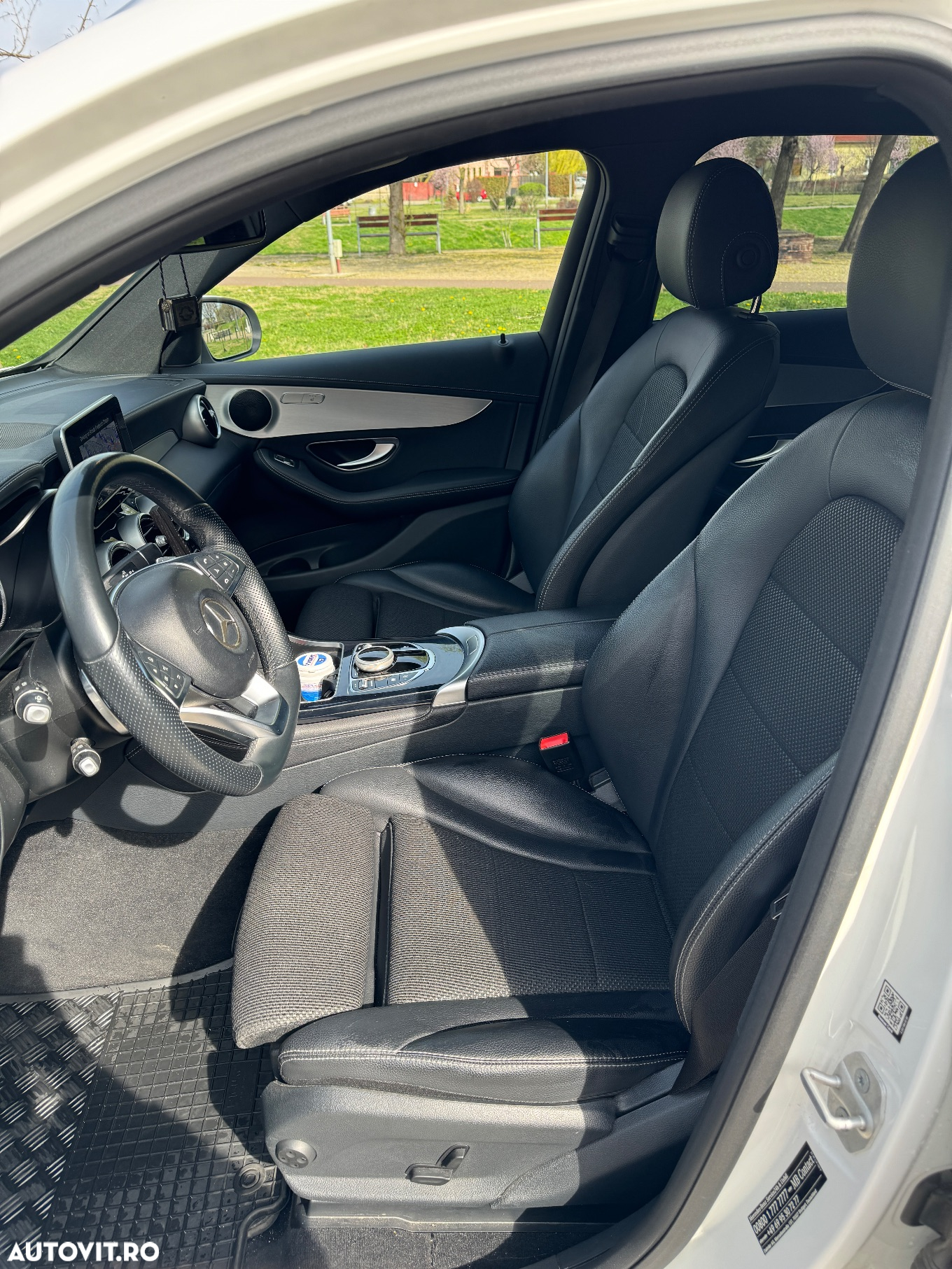 Mercedes-Benz GLC 220 d 4MATIC - 13