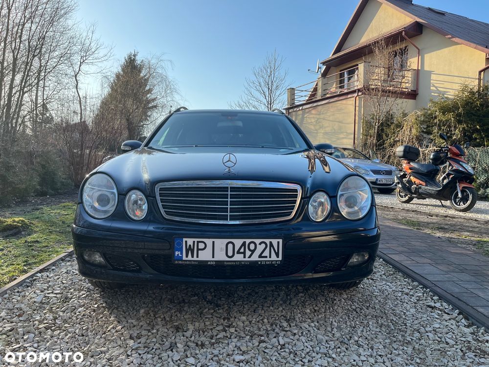 Mercedes-Benz Klasa E - 9