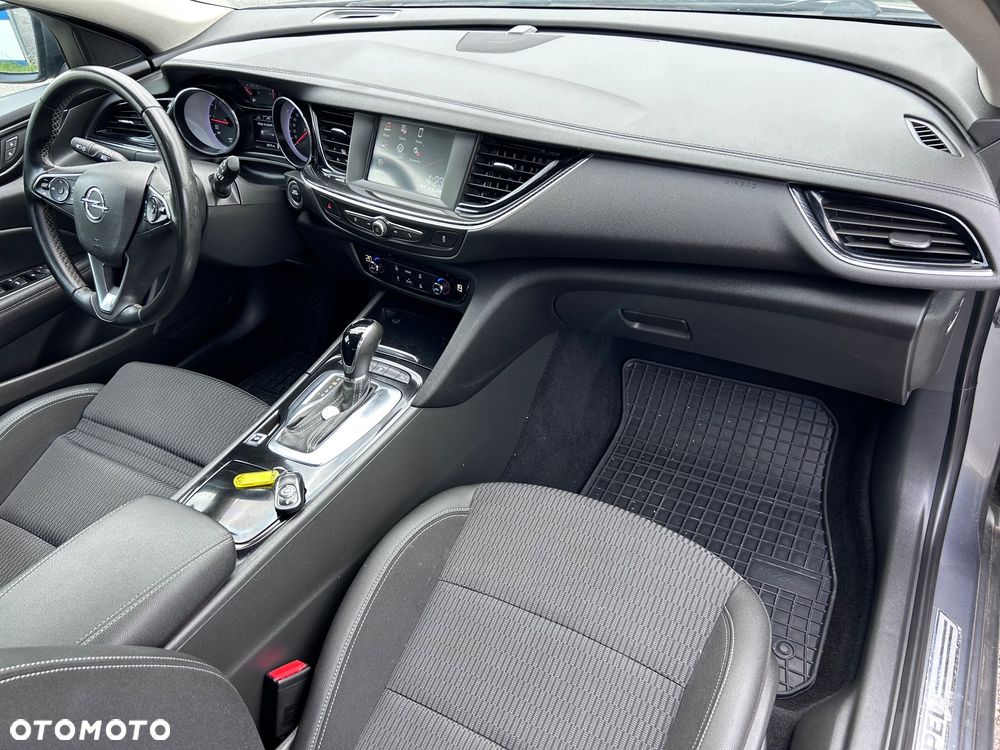 Opel Insignia 1.5 T Innovation S&S - 16