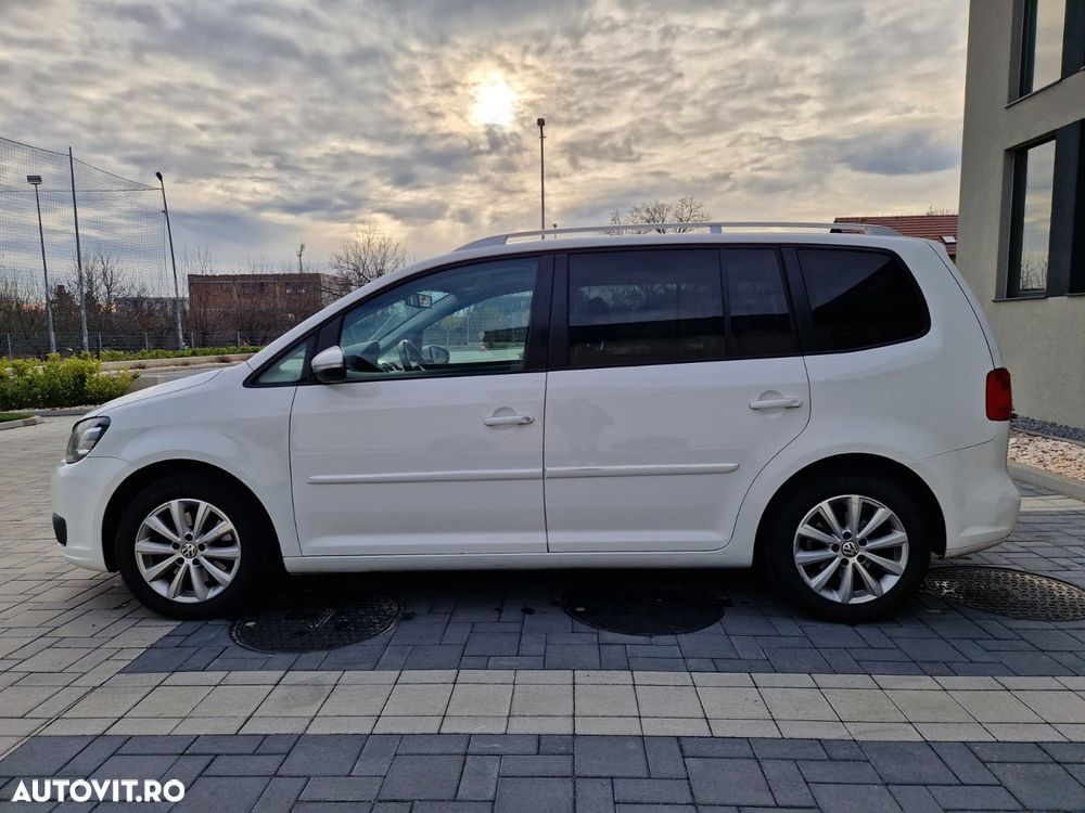 Volkswagen Touran 2.0 TDI DPF DSG Highline - 6