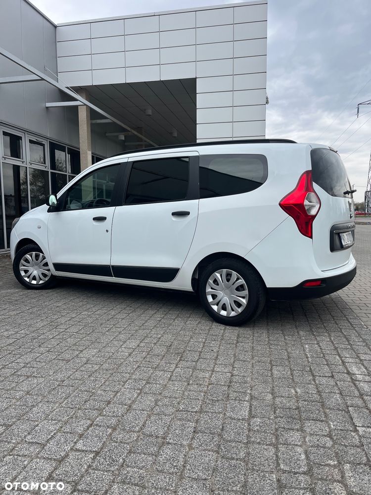 Dacia Lodgy 1.6 SCe Access S&S - 22