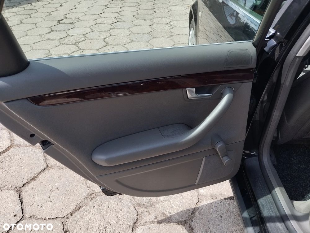 Audi A4 Avant 2 - 25