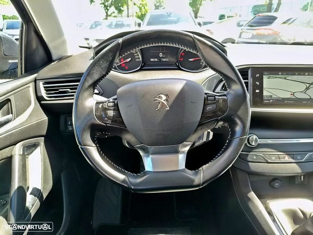 Peugeot 308 SW 1.6 BlueHDi Style - 18