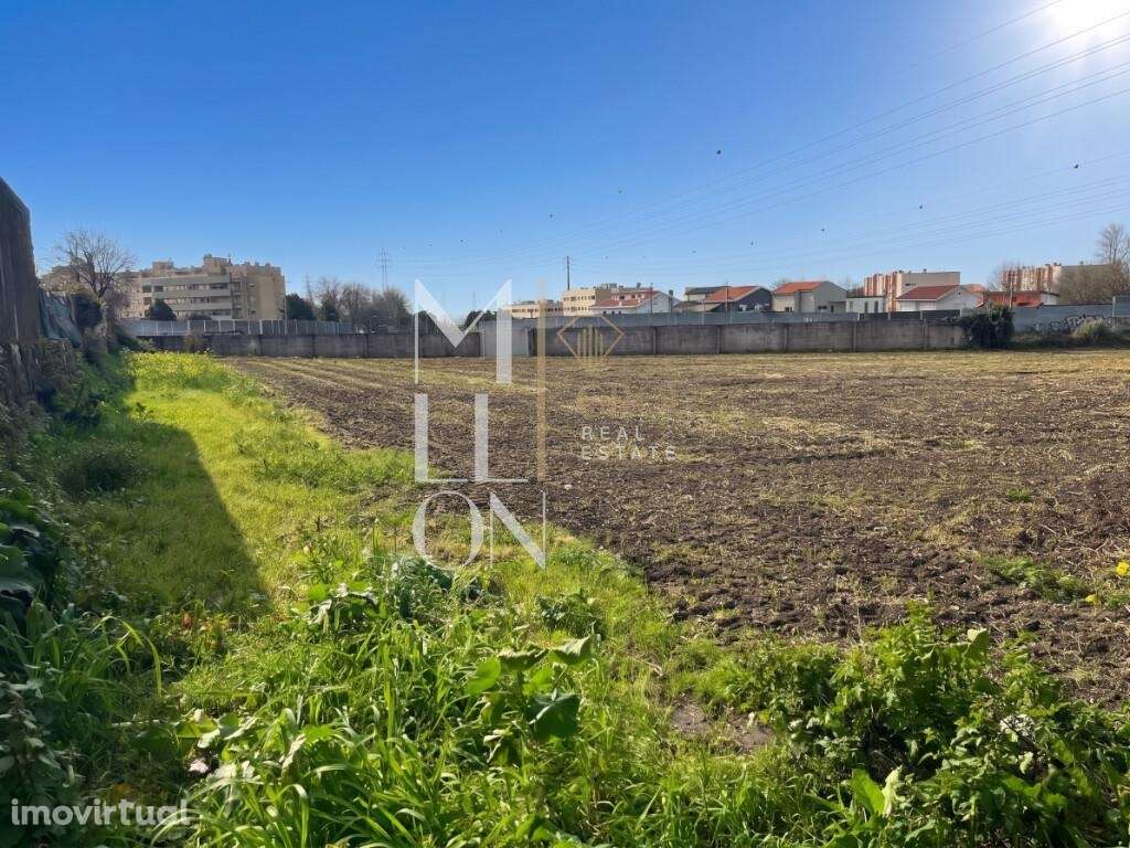 OPORTUNIDADE ÚNICA EM MATOSINHOS – 3.200 m2 - Grande imagem: 3/6