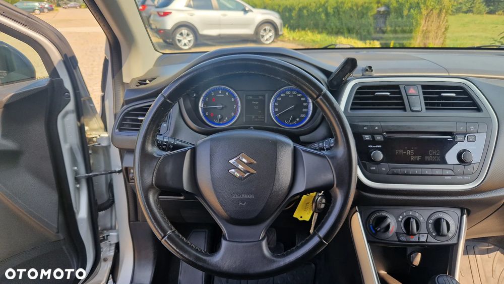 Suzuki SX4 S-Cross - 35
