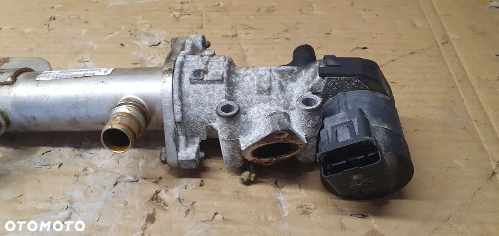 Zawór EGR chłodnica chłodniczka spalin Fiat Scudo 2.0 HDI 9645689780 - 3