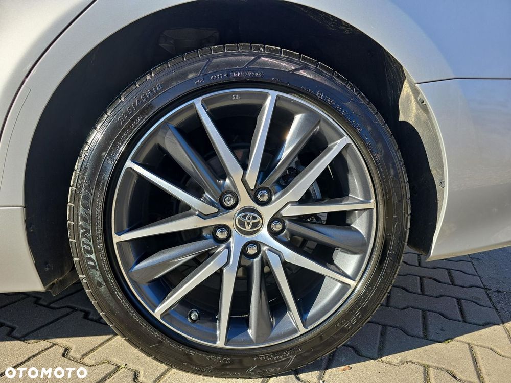 Toyota Camry 2.5 Hybrid Prestige CVT - 18