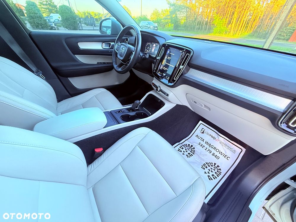 Volvo XC 40 - 29