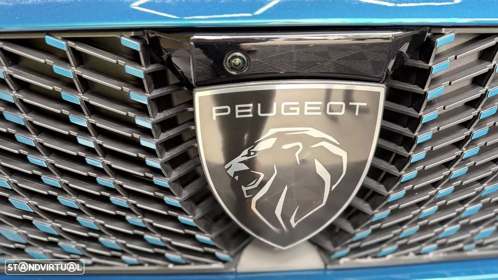 Peugeot E-3008 GT - 8
