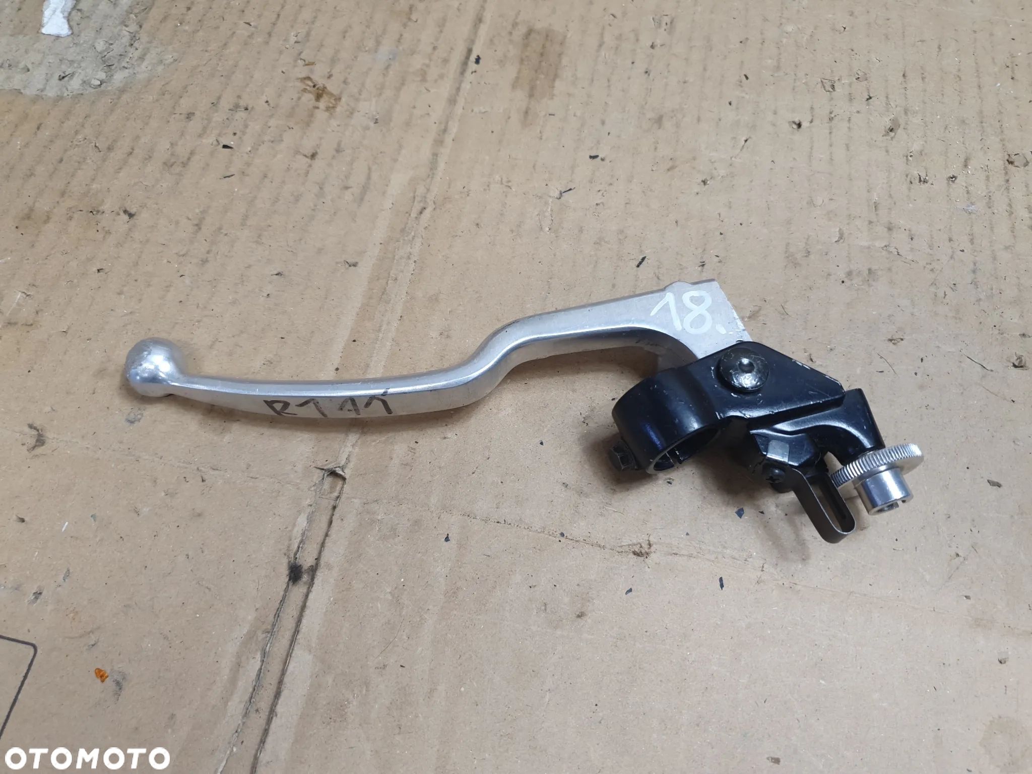 Yamaha YZF-R6 600 RJ11 (2006 - 2007) DŹWIGNIA KLAMKA SPRZĘGŁA - 1