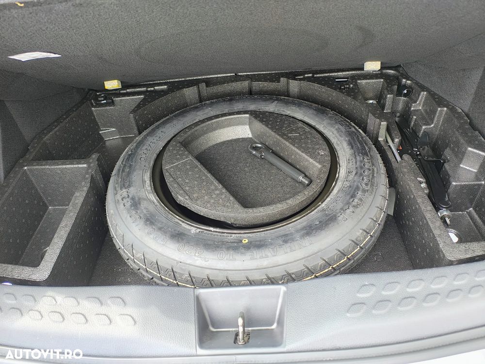 Toyota C-HR 1.8 HSD 122 CP 4x2 CVT C-enter - 13