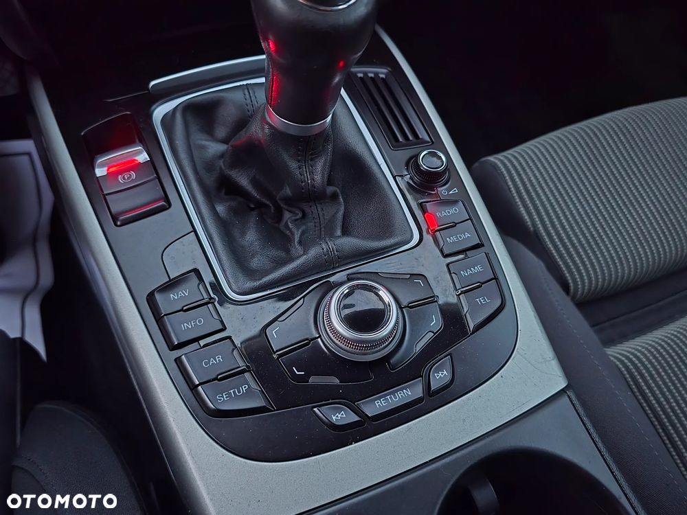 Audi A4 Avant 2.0 TFSI Ambition - 33