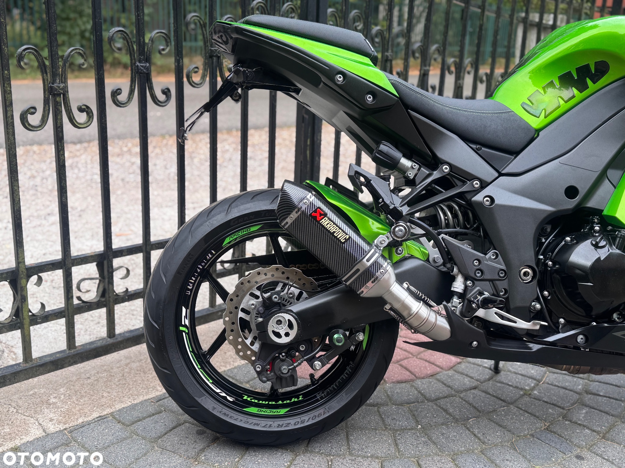 Kawasaki Z - 9