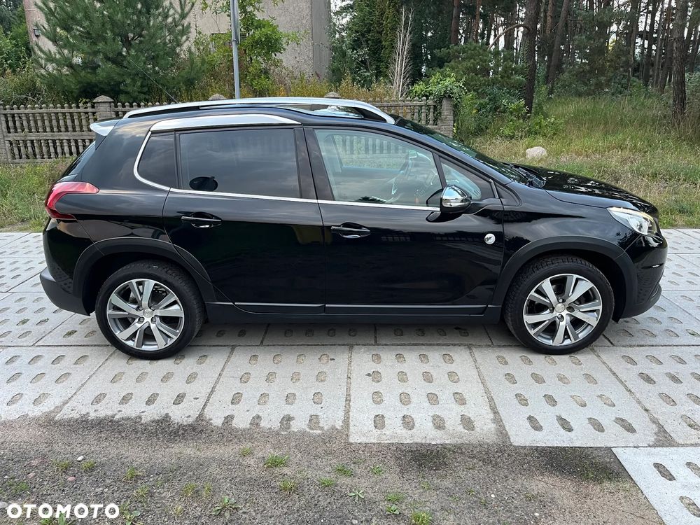Peugeot 2008 BlueHDi FAP 120 STOP & START GT-Line Edition - 7