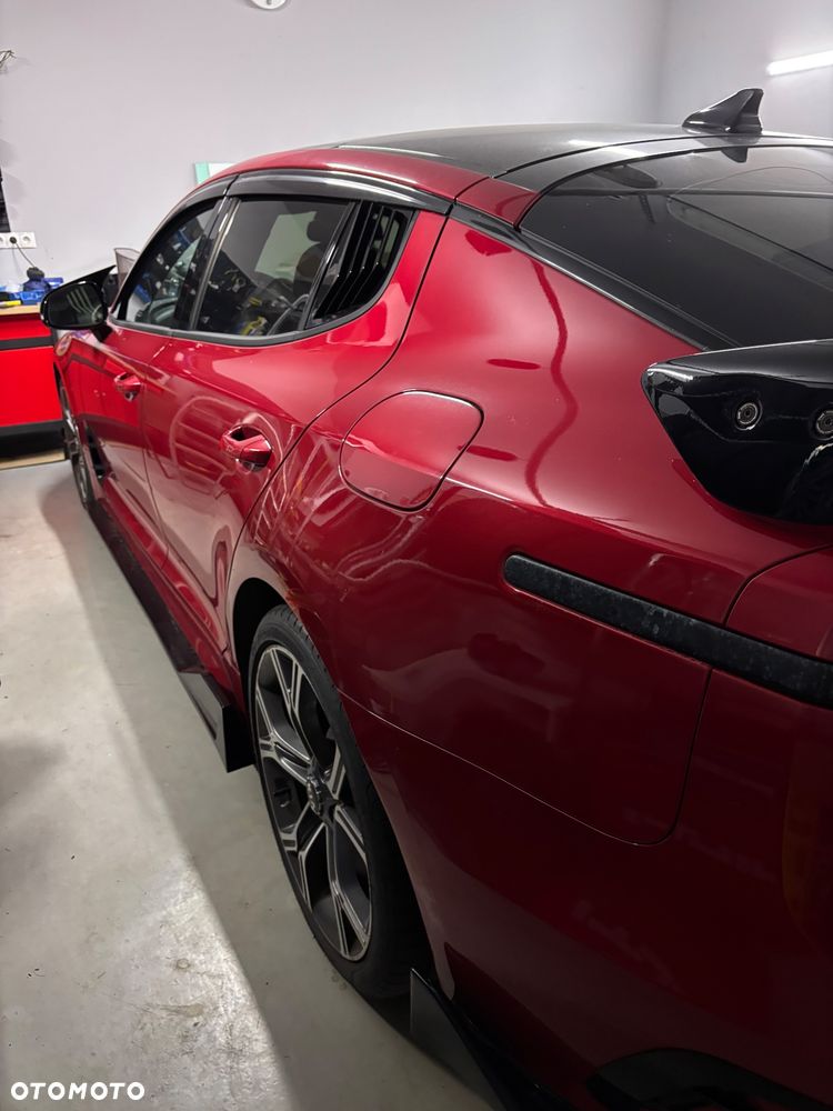 Kia Stinger - 6