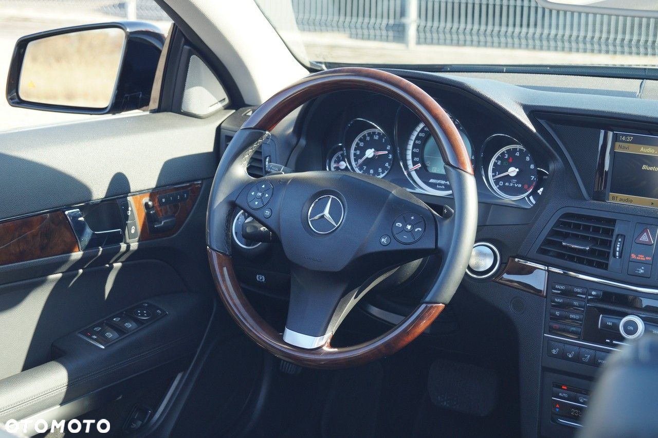 Mercedes-Benz Klasa E - 17