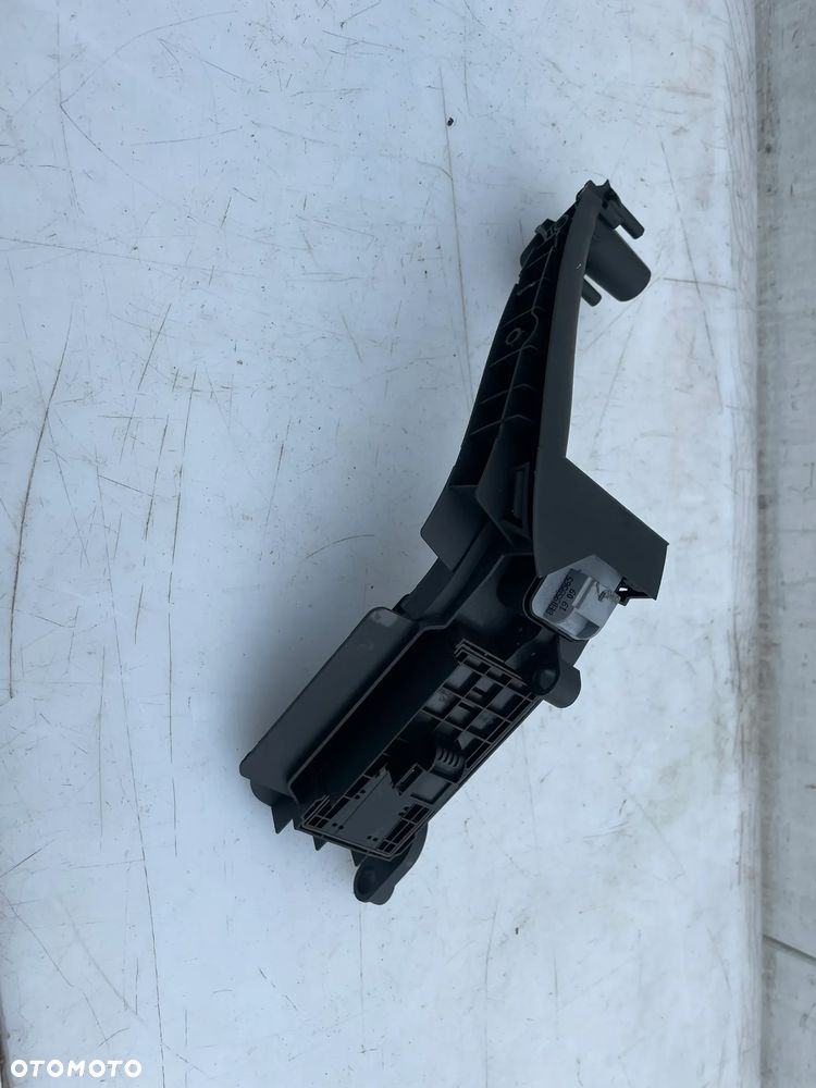 RĄCZKA UCHYWT PANEL PRZEŁĄCZNIKÓW SZYB AUDI A3 8P 5D 8P4959521 8P4959521F - 4