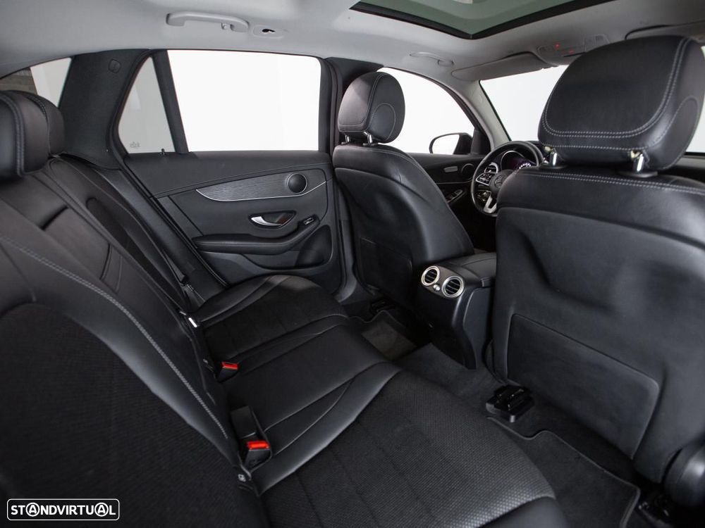Mercedes-Benz GLC 300 de 4Matic - 11