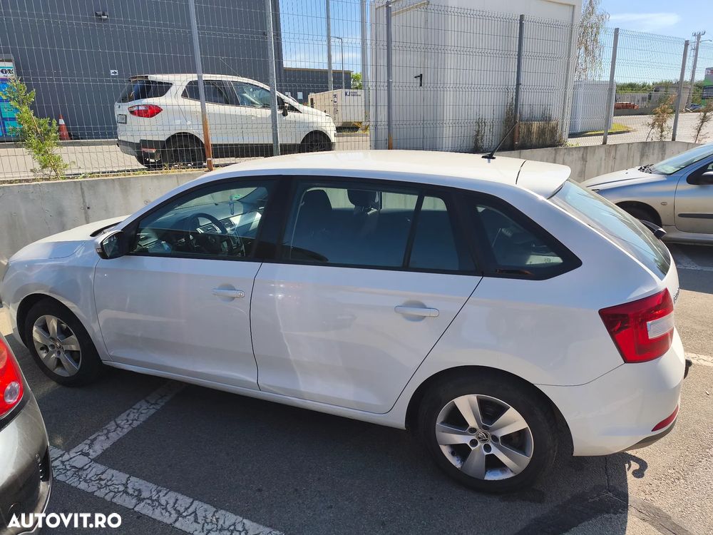 Skoda RAPID 1.2 TSI Style - 17