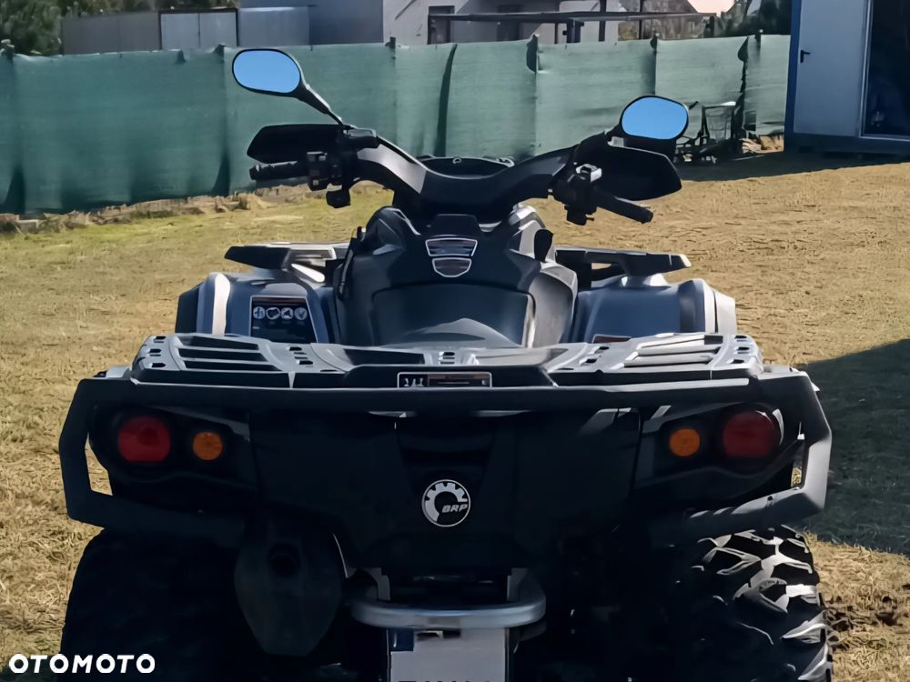 Can-Am Outlander - 4