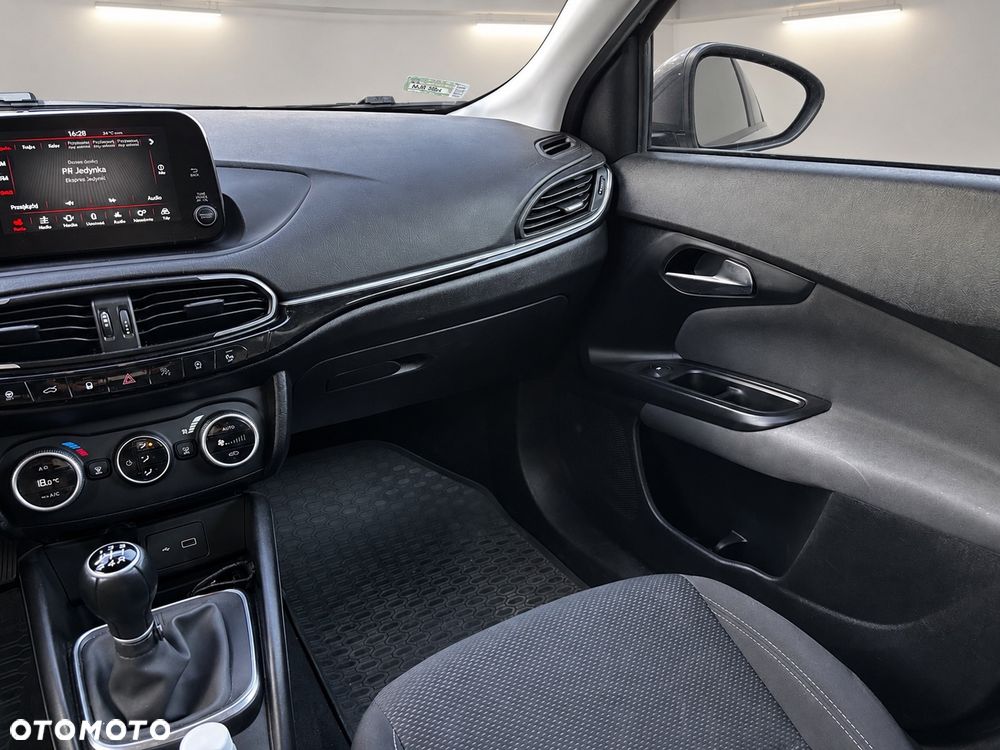 Fiat Tipo 1.0 T3 - 7