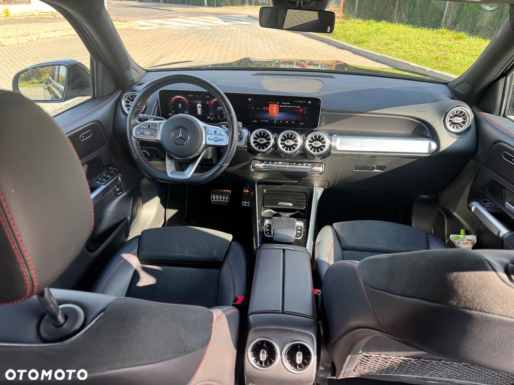 Mercedes-Benz GLB 180 d 8G-DCT AMG Line - 20