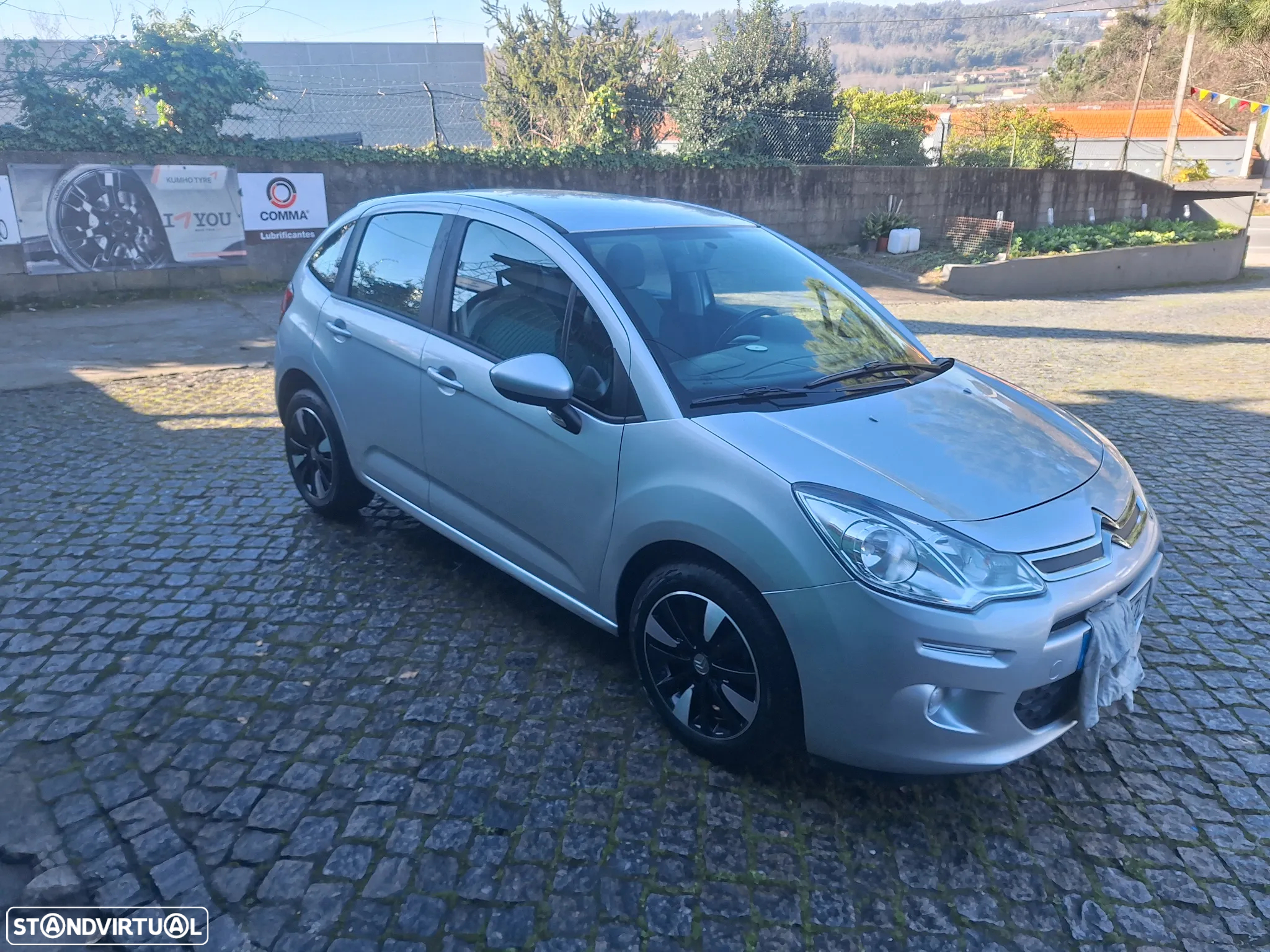 Citroën C3 1.2 PureTech Live - 2
