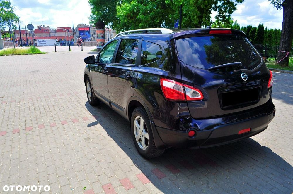 Nissan Qashqai+2 - 5