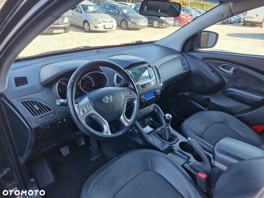 Hyundai ix35 1.7 CRDi 2WD Fifa World Cup Edition - 14