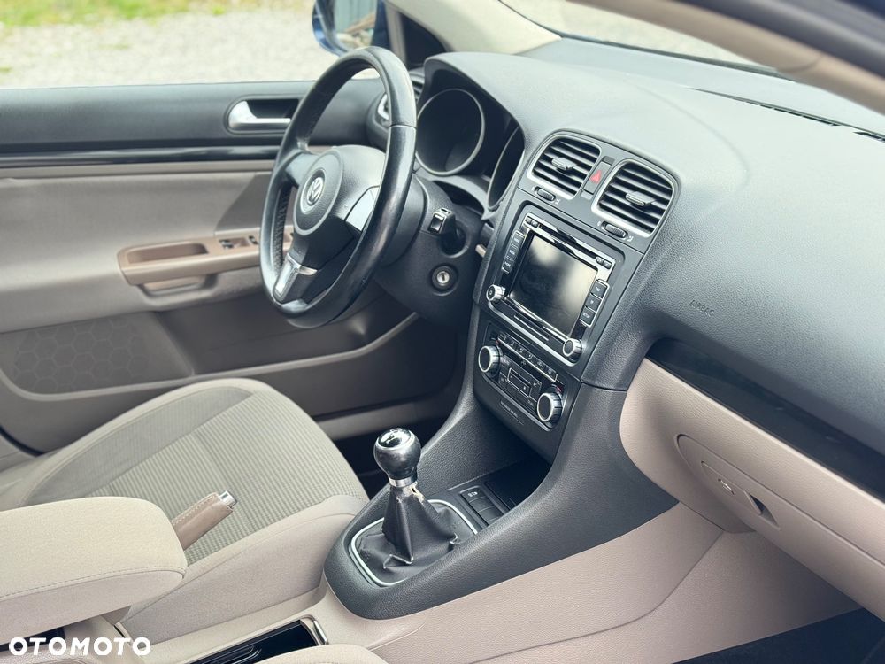 Volkswagen Golf Variant - 8