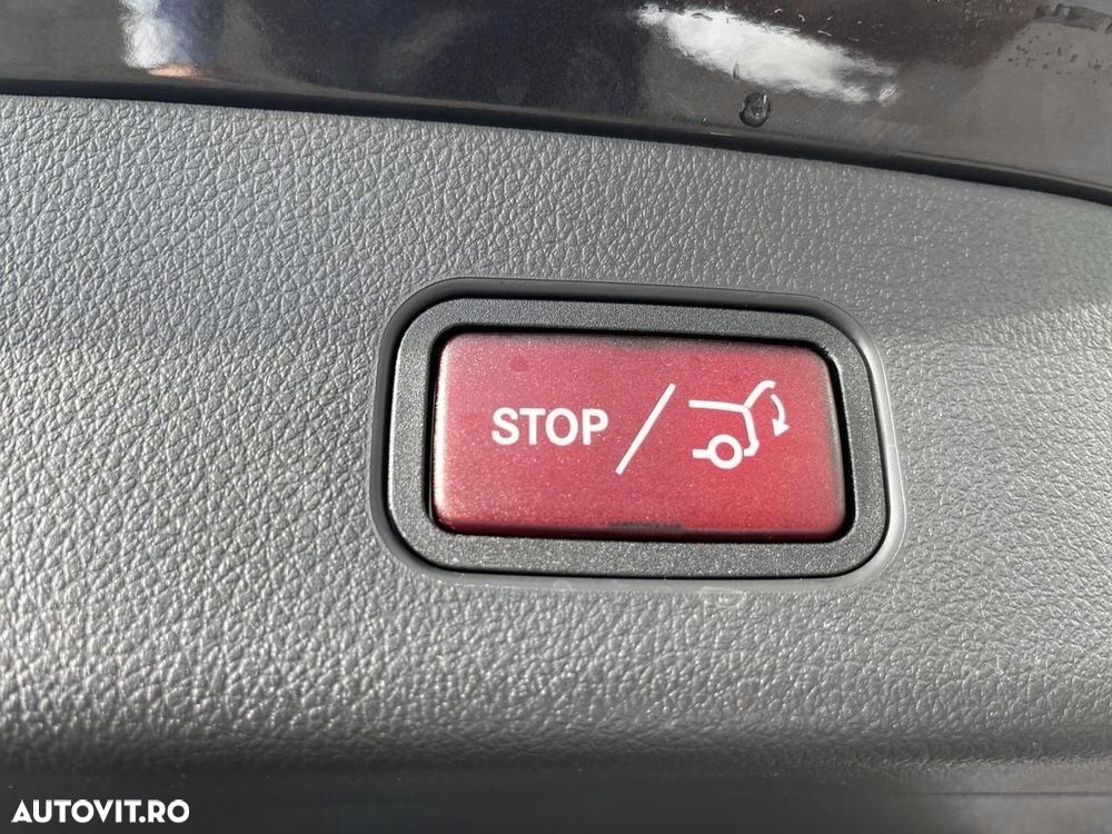 Mercedes-Benz GLC 300 e 4MATIC - 15