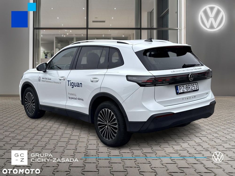 Volkswagen Tiguan - 3