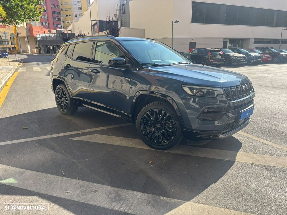 Jeep Compass - 4