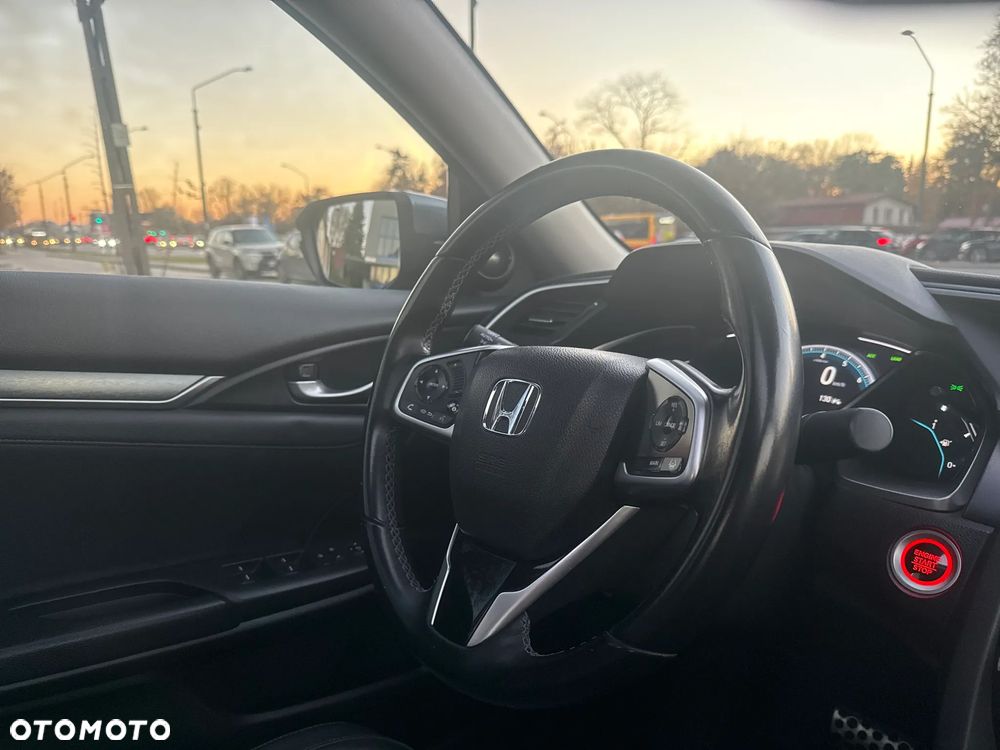 Honda Civic 1.5 T Executive CVT - 26