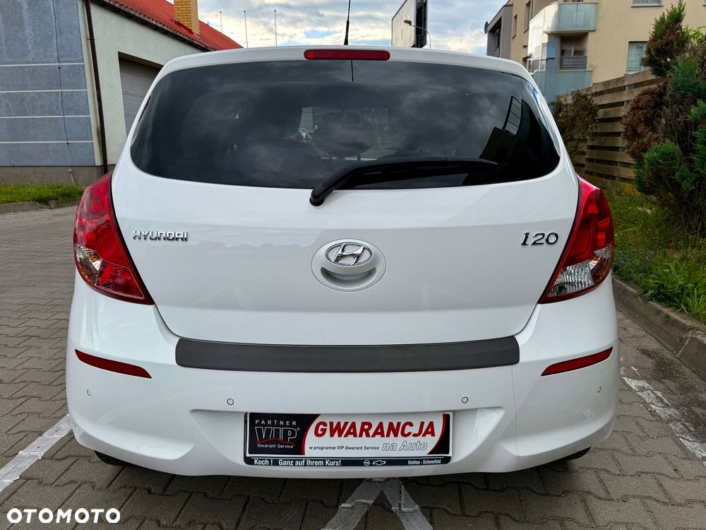 Hyundai i20 - 14