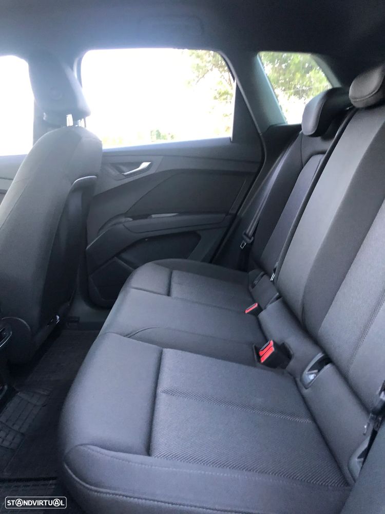 Audi Q4 e-tron 40 - 11