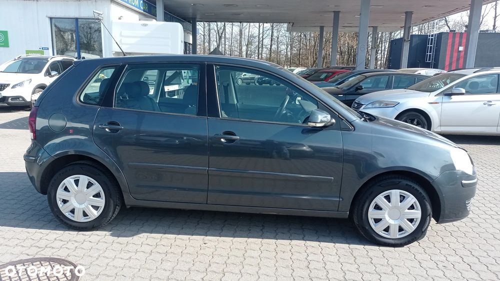 Volkswagen Polo 1.2 Tour - 21