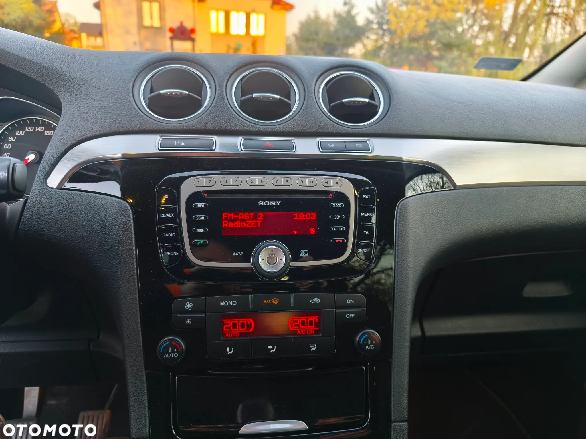 Ford S-Max 2.0 TDCi DPF Titanium - 15