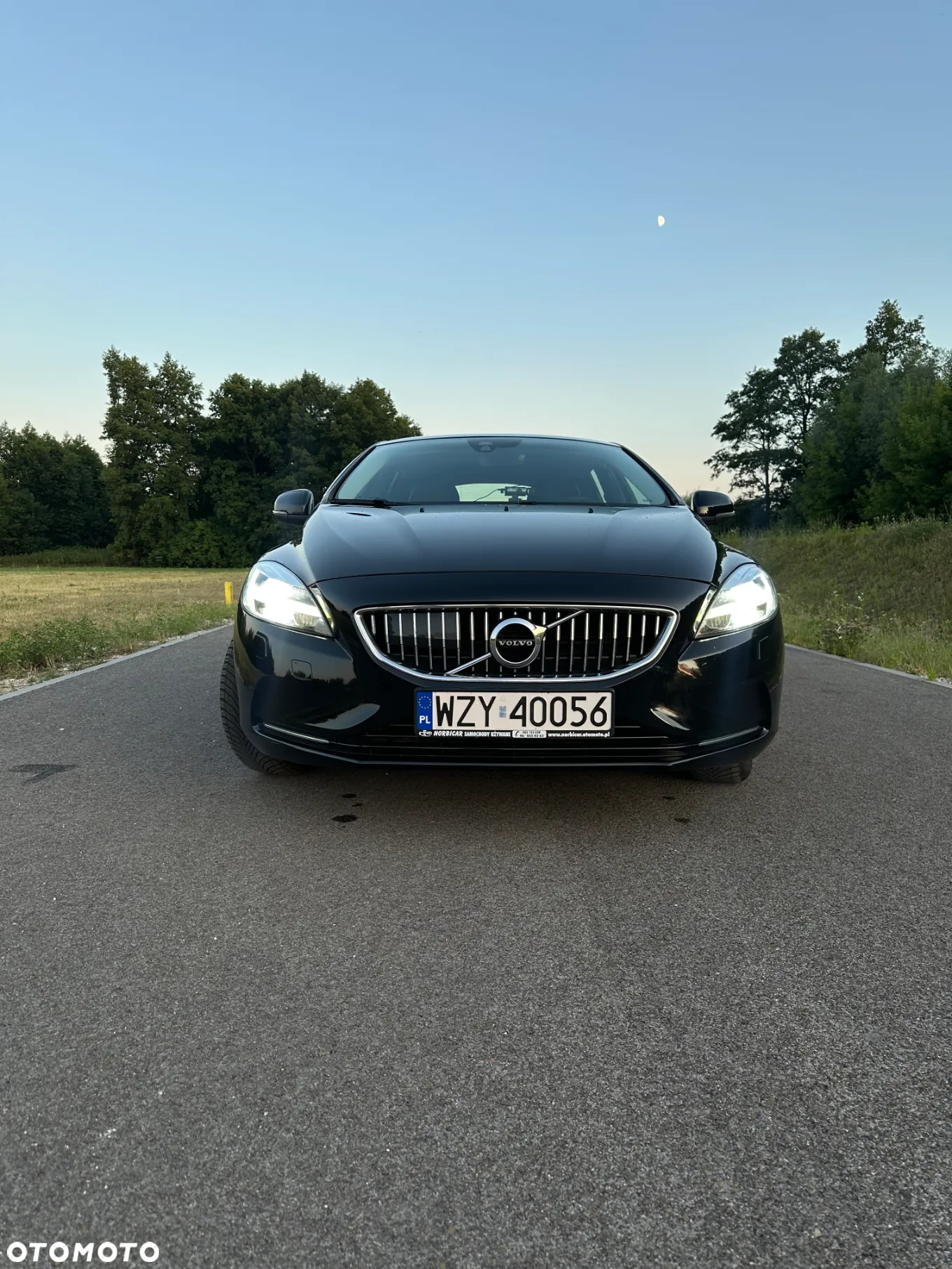 Volvo V40 D2 Inscription - 3