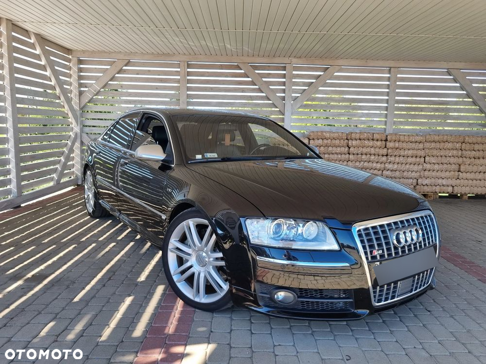 Audi S8 5.2 FSI Quattro - 9